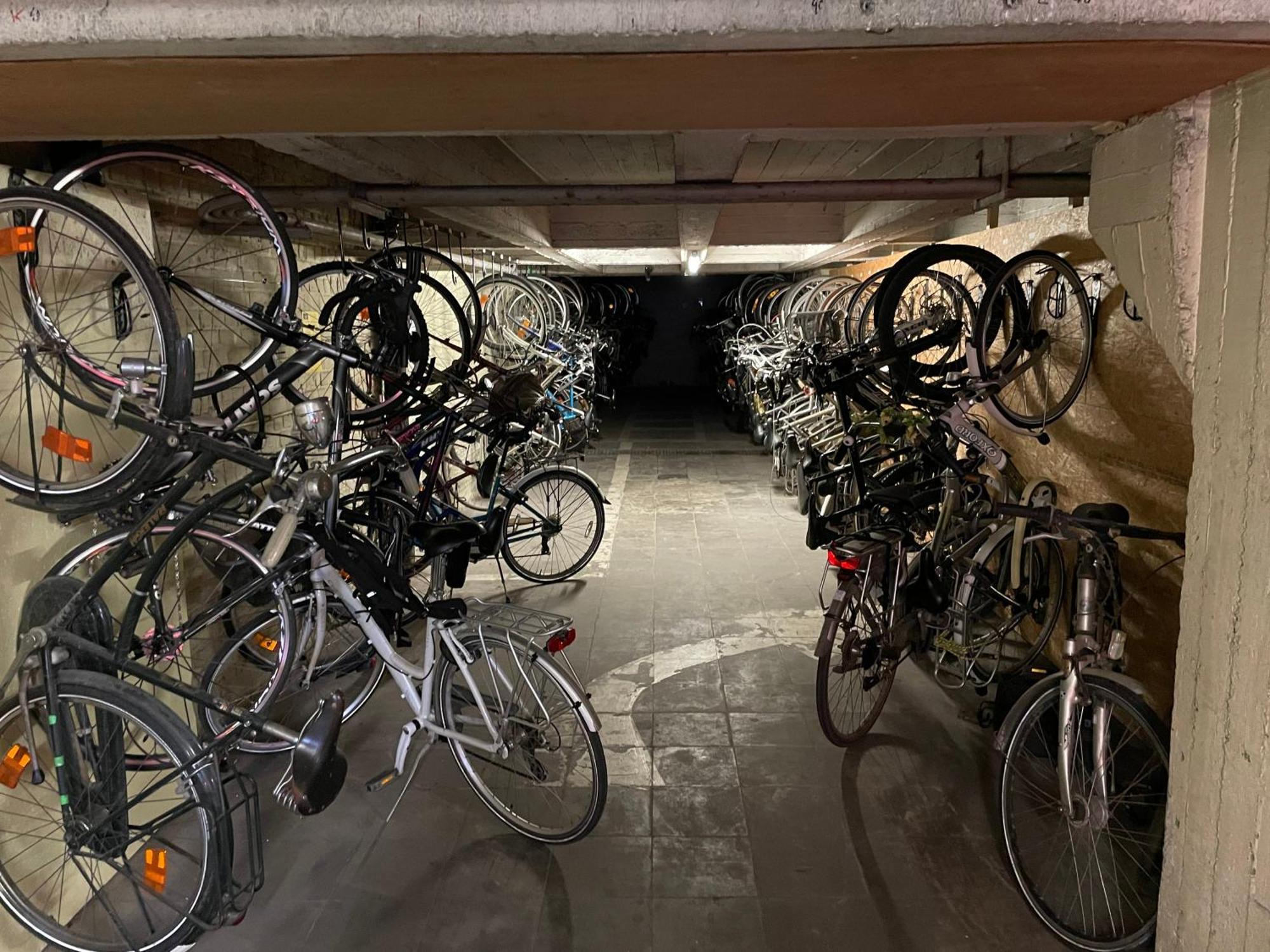 Huswell - Comfy Apartment With Side Seaview And 2 Free Bikes Knokke-Heist Zewnętrze zdjęcie